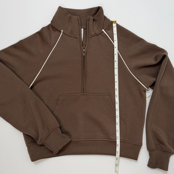 Love Tree Boutique 2-Piece Lounge / Athleisure Set – Size M - Picture 7 of 14